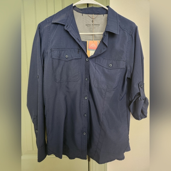 Womans LS button shirt - Picture 1 of 7